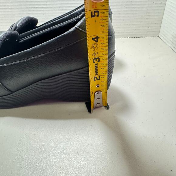 SKECHERS Platform black Loafers SZ 8.5 - Picture 5 of 7